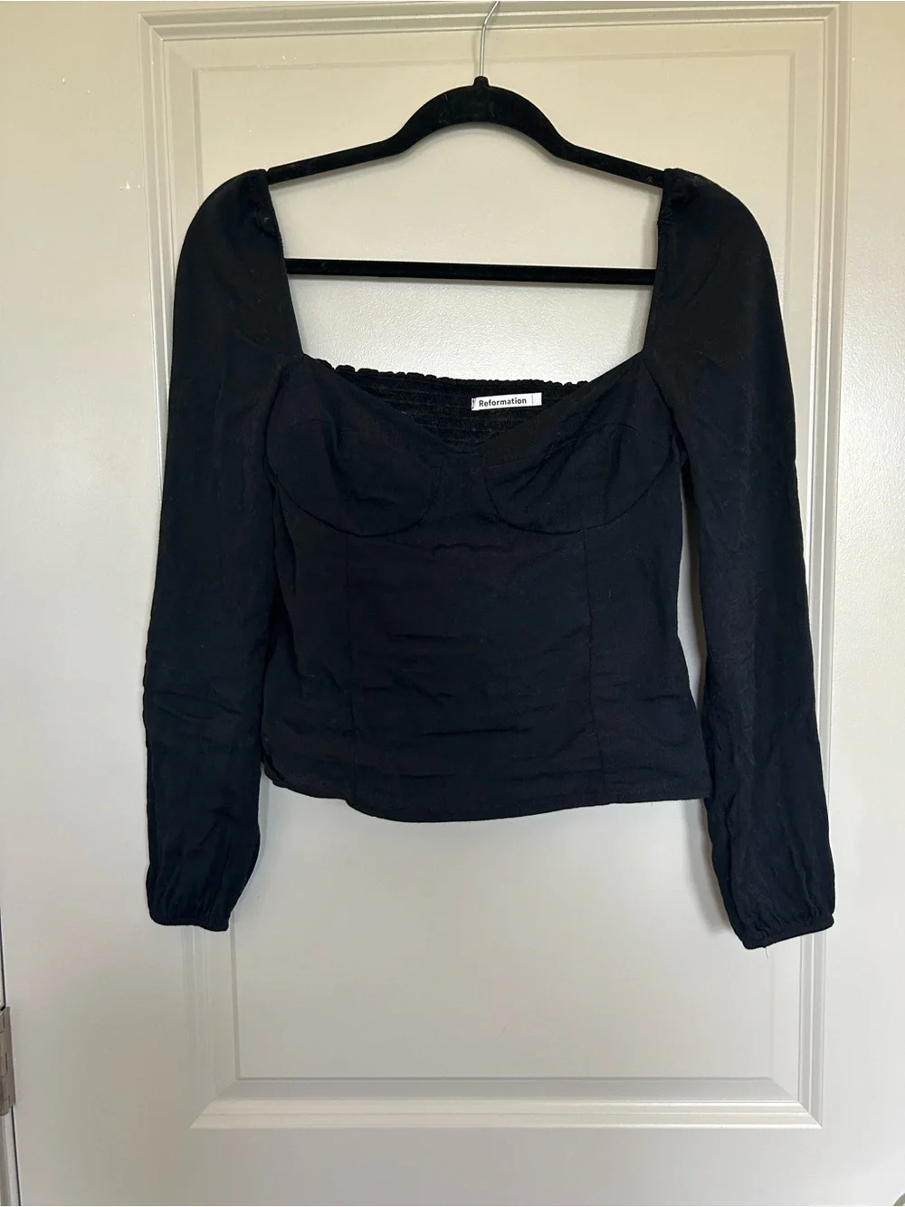 Reformation Reign Black Square-Neck Long Sleeve Crop Top